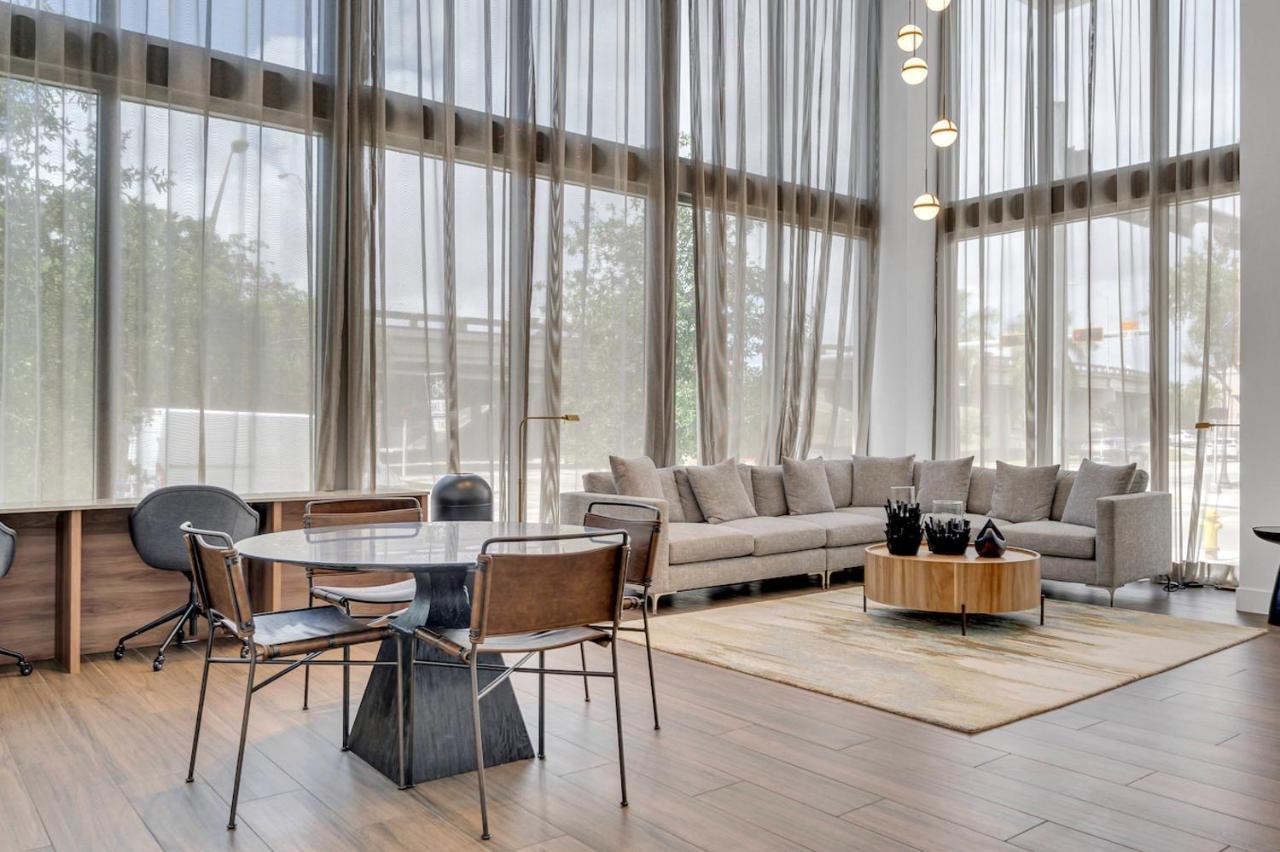 Charming In The Heart Of Downtown With Free Parking Apartamento *